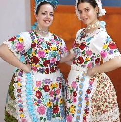 VISELETÖS BÁL HOMOKMÉGYEN