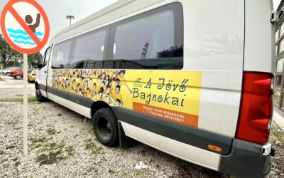 Az egyik szemem nevet…