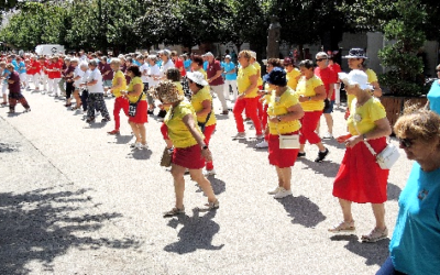 SZENIOR TÁNCOSOK KALOCSÁN